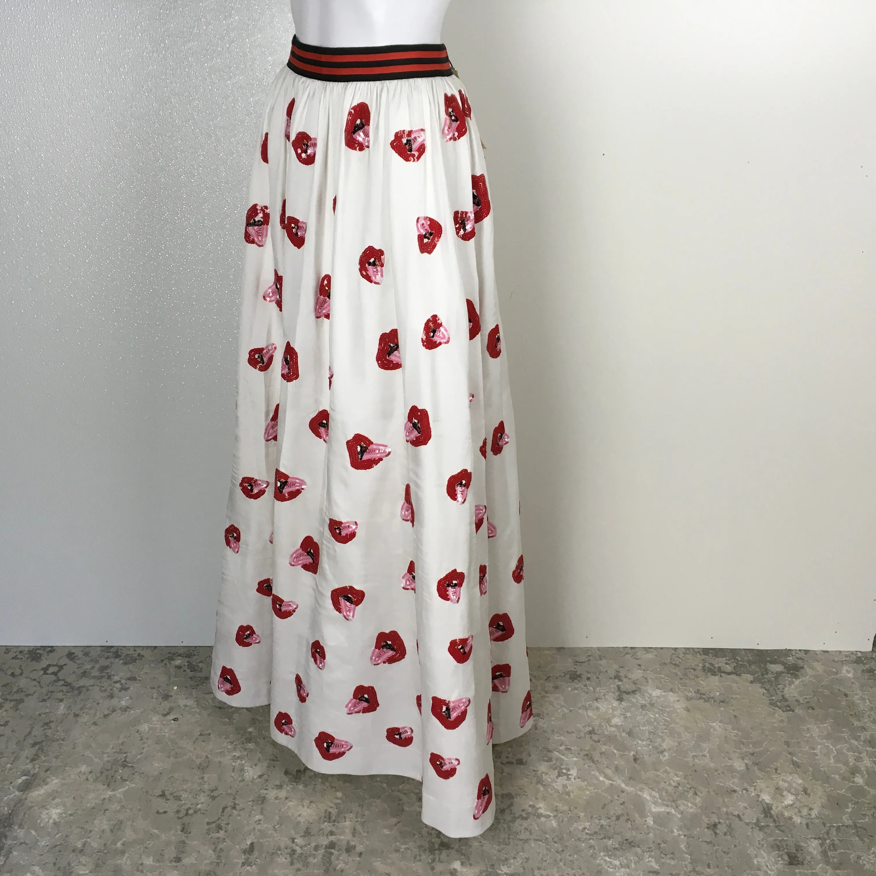Alice   Olivia Print Rolling Stone's Mouth High Waist  Maxi Skirt