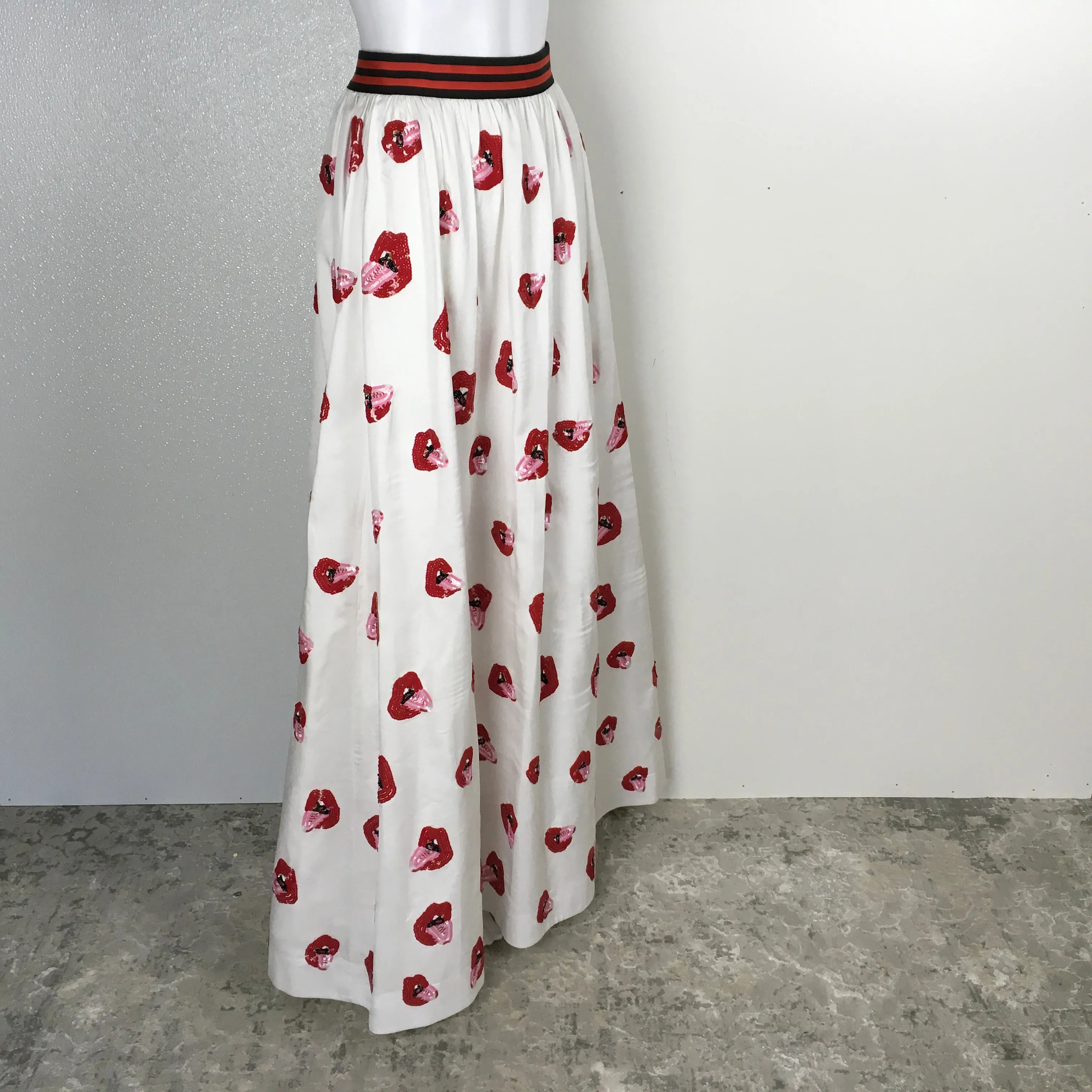 Alice   Olivia Print Rolling Stone's Mouth High Waist  Maxi Skirt