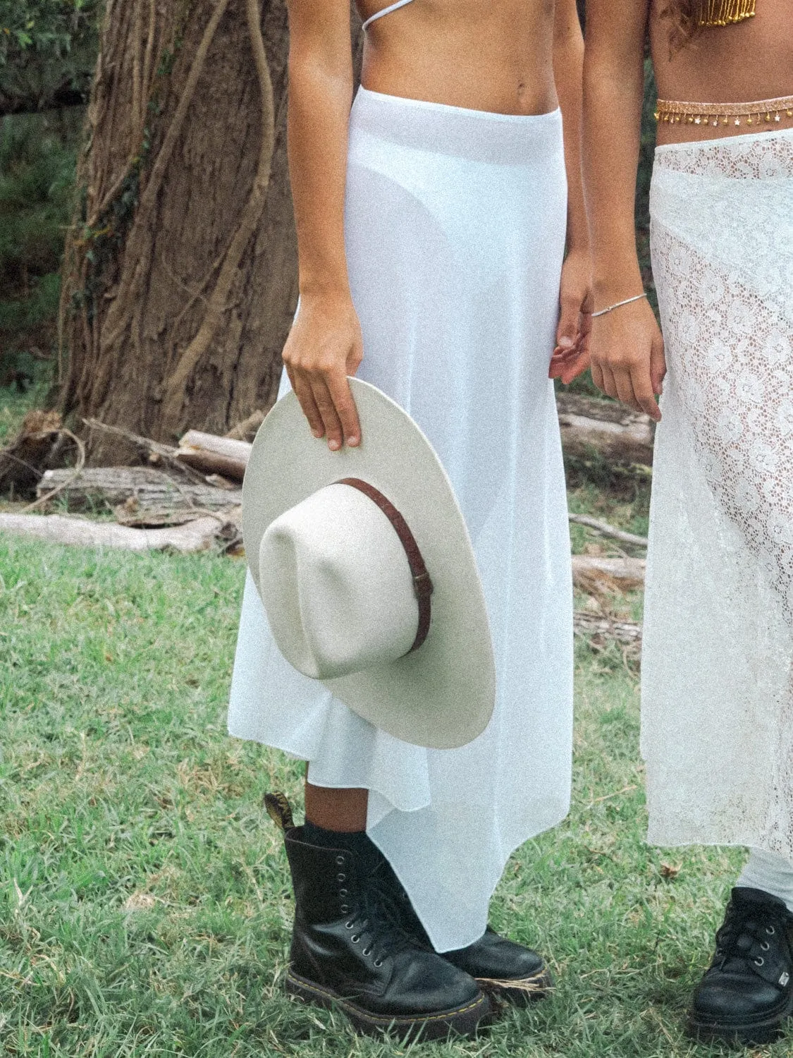 AURORA MESH MIDI SKIRT - WHITE