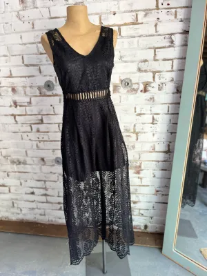 Bella Lace Maxi Dress