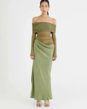 Benni Yasmin Off-Shoulder Maxi Dress Pistachio