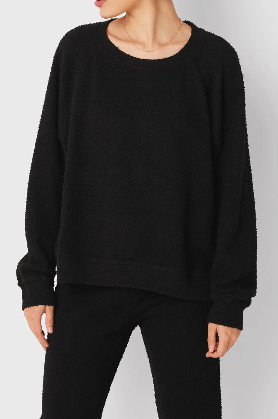 BRENTWOOD SWEATSHIRT IN BLACK BOUCLÉ