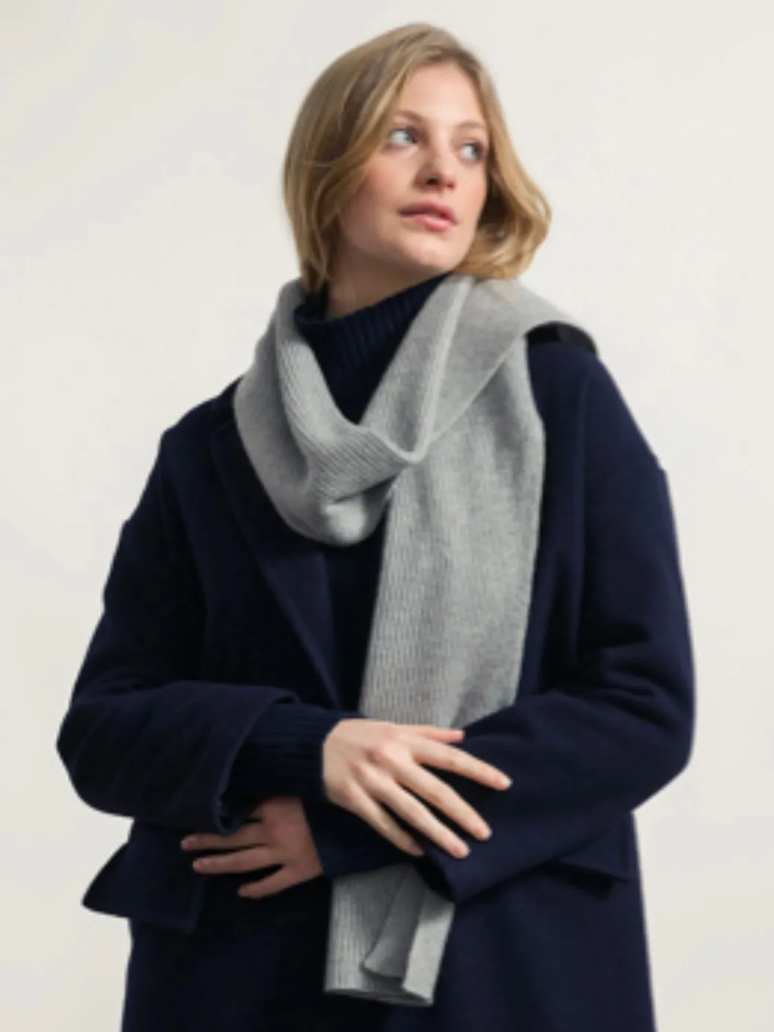 Federico sciarpa in lana e cashmere rigenerati