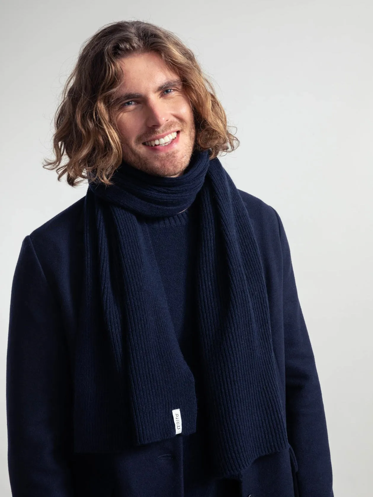 Federico sciarpa in lana e cashmere rigenerati