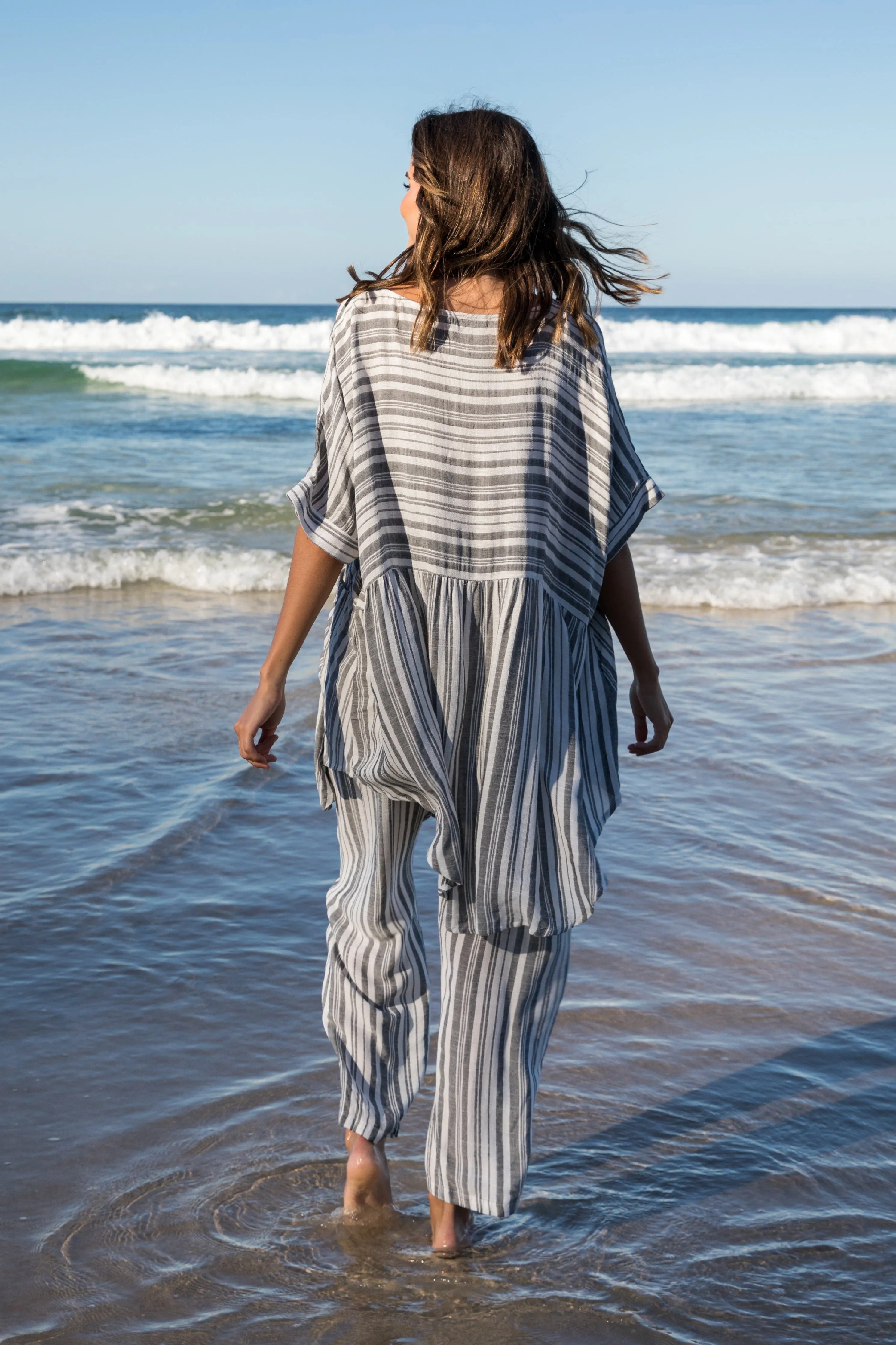 FINAL SALE Beachy Top in Charcoal Stripe