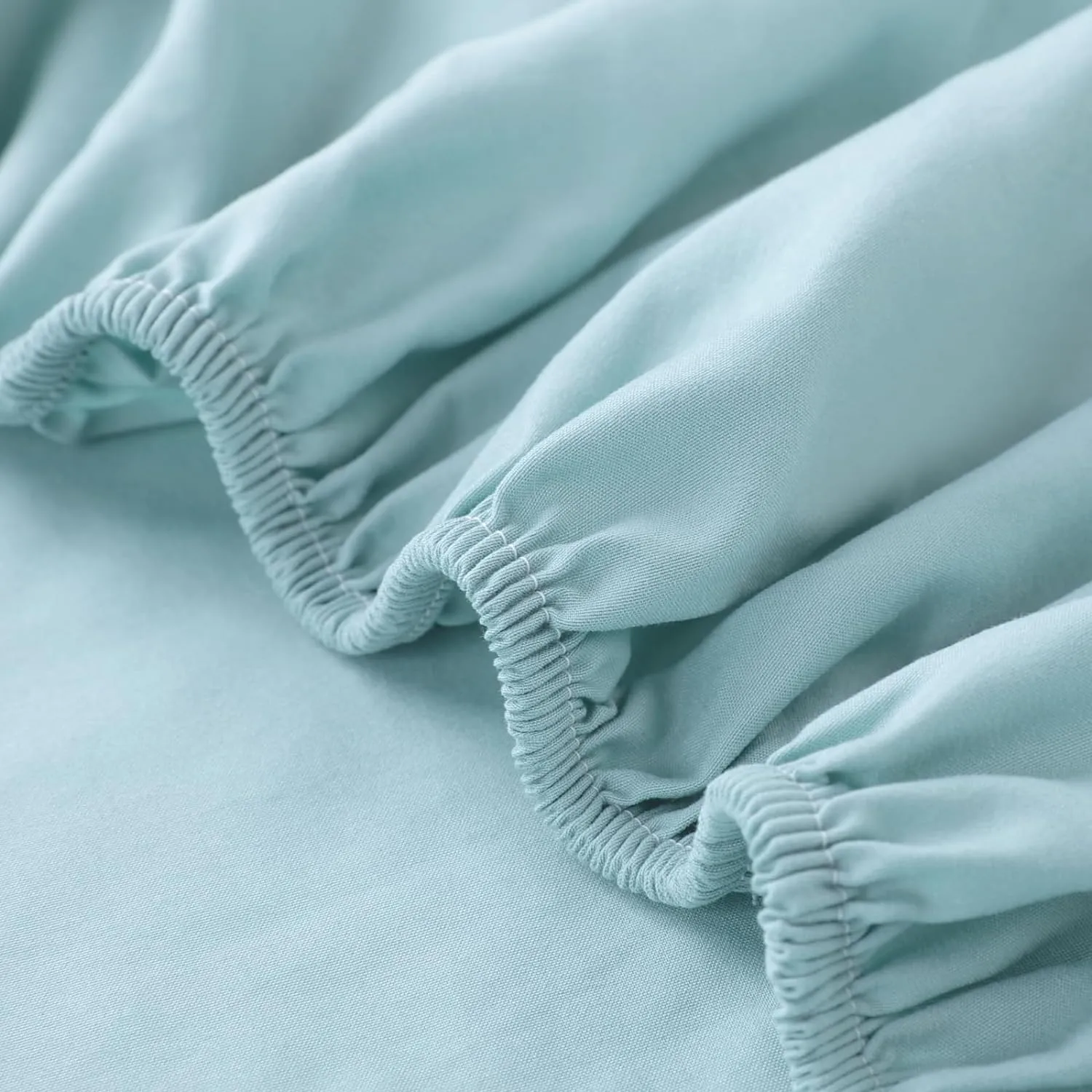 Kuber Industries Double Bed Mattress ProtectorBed Protecter with Elastic 150x200 CM-Pack of 5 (Light Green)