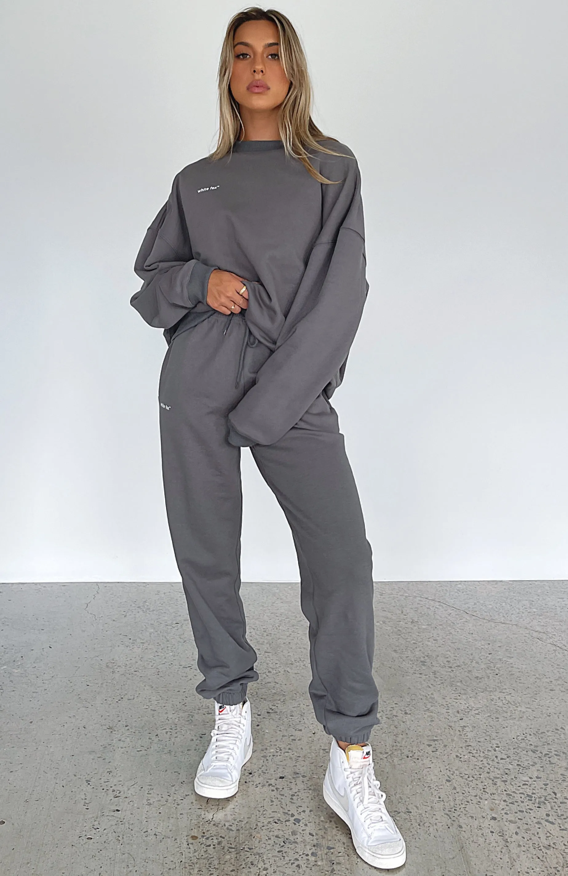 Not An Issue Sweatpants Slate