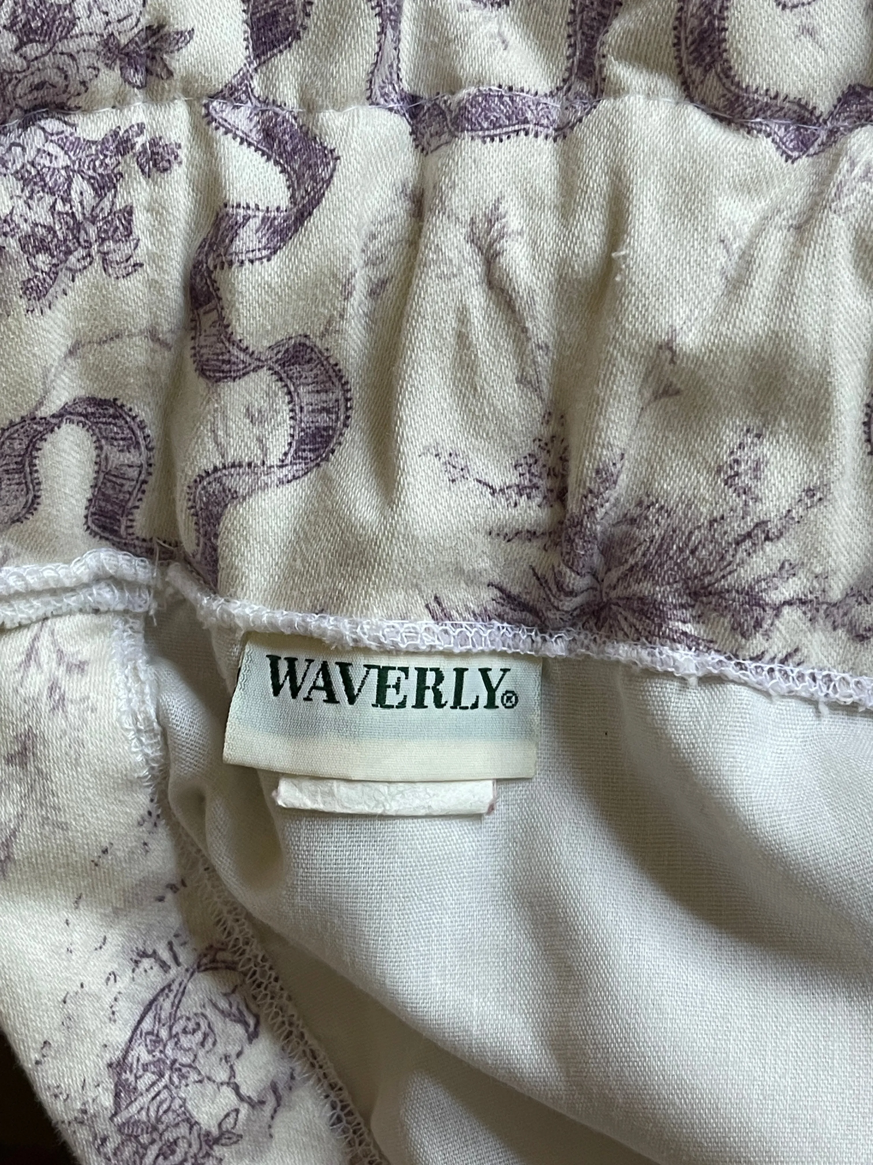 Pair Vintage Waverly Swan Lake Ribbons Lavender Toile Lined Drapery Panels Curtains