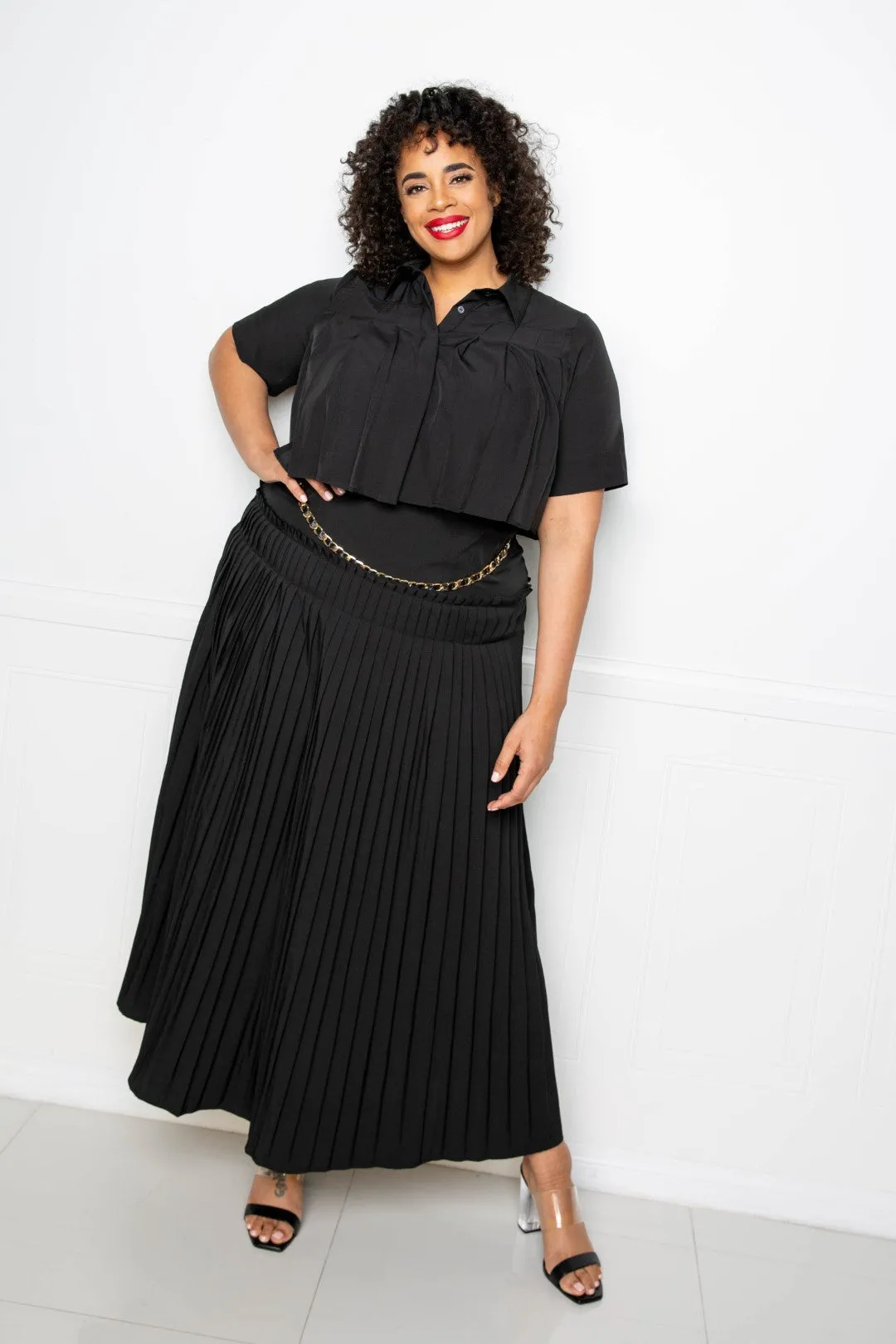 Plus Size 2 piece Black Pleated Cropped Short Sleeve Shirt And Maxi Skirt Set
