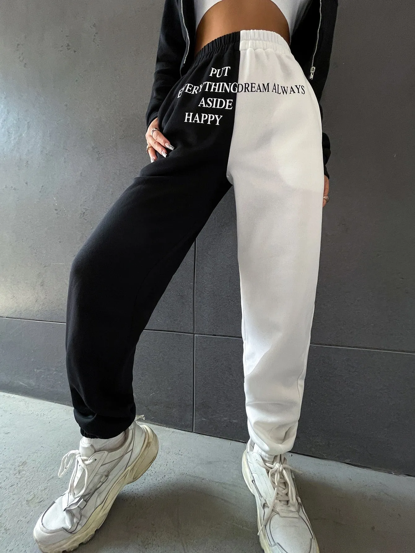 Slogan Pocket High Waist Cropped Women Sweatpants