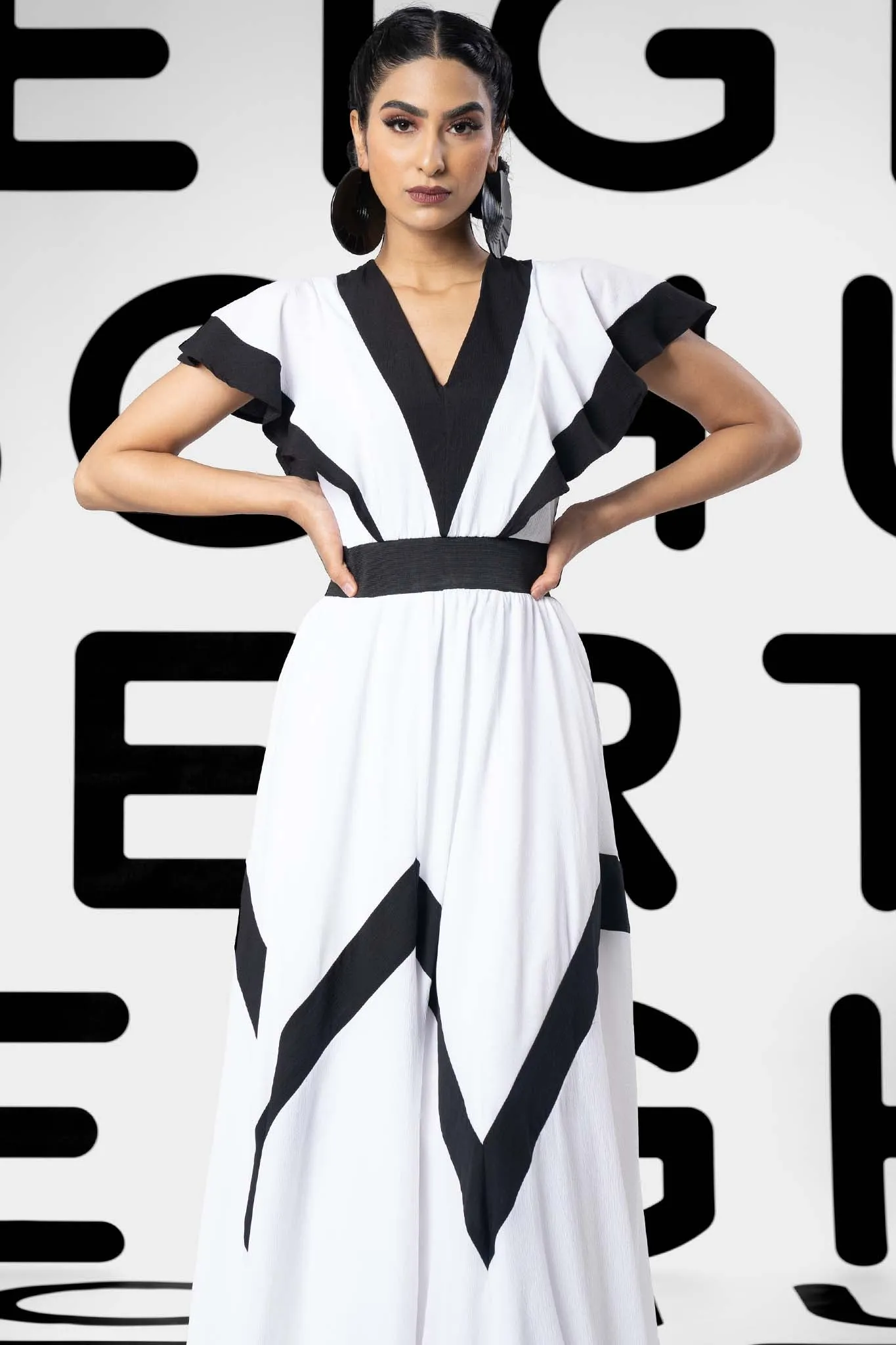 STARLIGHT White Black