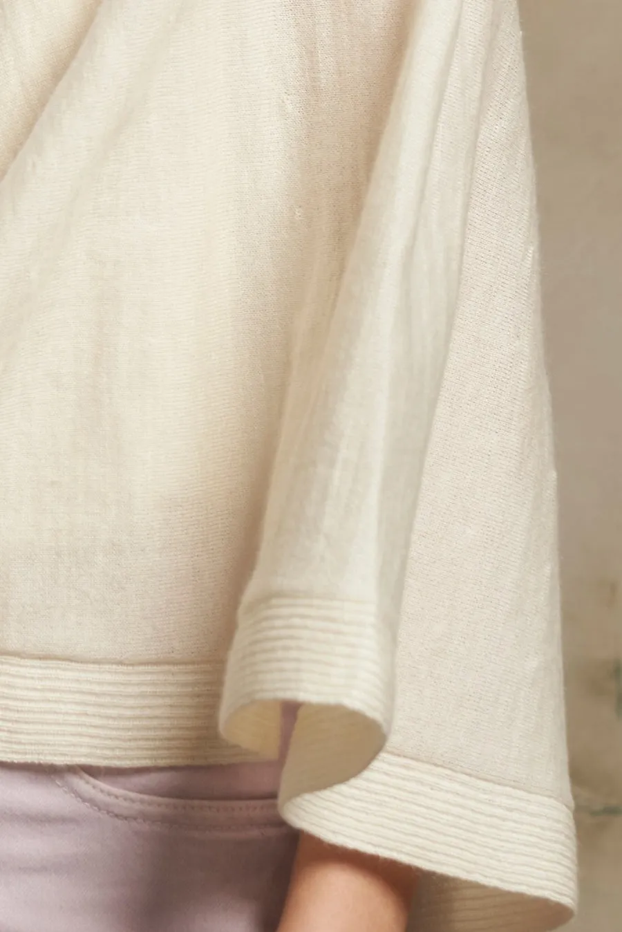 Sway Poncho Baby Alpaca Color Ecru
