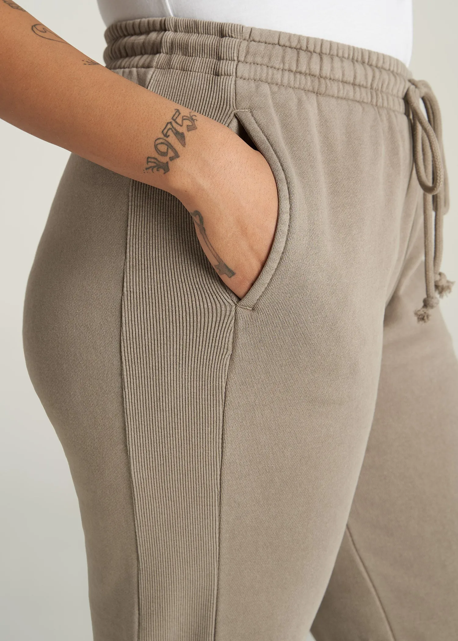 Wearever Fleece Regular Fit Women's Tall Sweatpants in Khaki