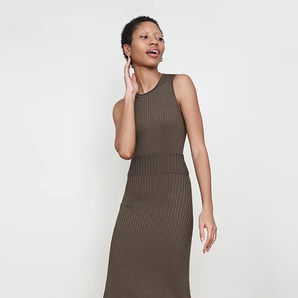 York Skirt - Slinky Knit :: Safari